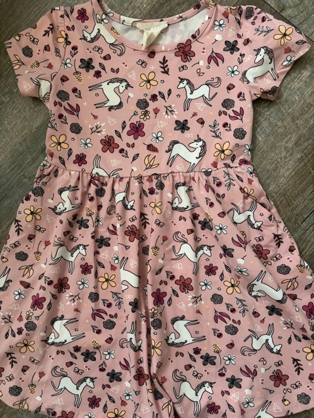 🌸 $10 SALE 🌸 Pink Unicorn & Floral Girls Dress